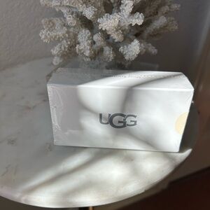 UGG White Shoe Freshener Box